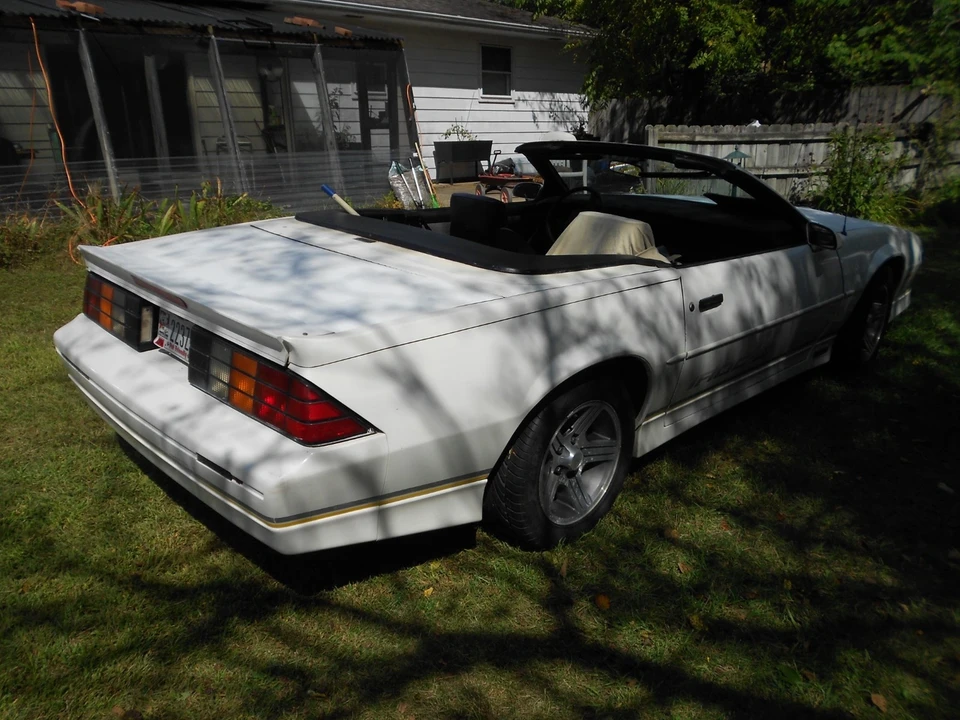 1989 Chevrolet Camaro 3rd Gen - Image 3 of 4