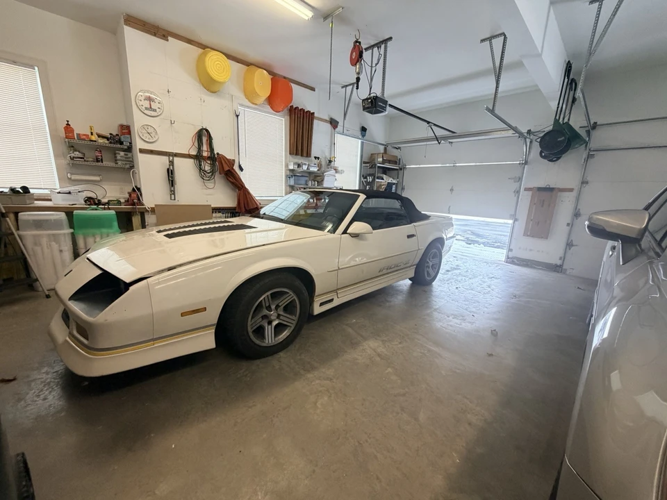1989 Chevrolet Camaro 3rd Gen - Image 2 of 16