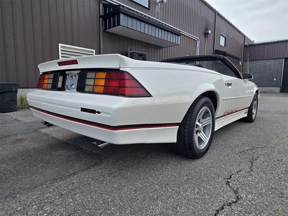 1989 Chevrolet Camaro IROC-Z & Z28 3rd Gen - Image 11 of 31