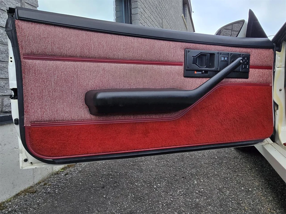 1989 Chevrolet Camaro IROC-Z & Z28 3rd Gen - Image 22 of 31