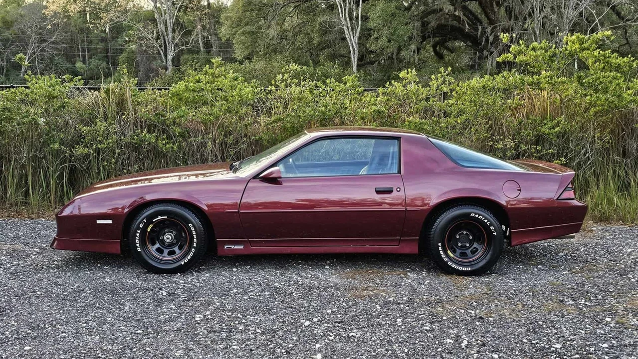 1989 Chevrolet Camaro 3rd Gen - Image 2 of 21
