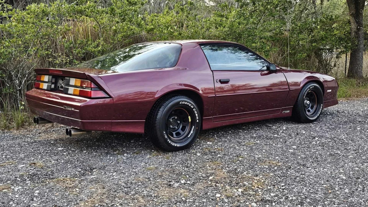 1989 Chevrolet Camaro 3rd Gen - Image 6 of 21