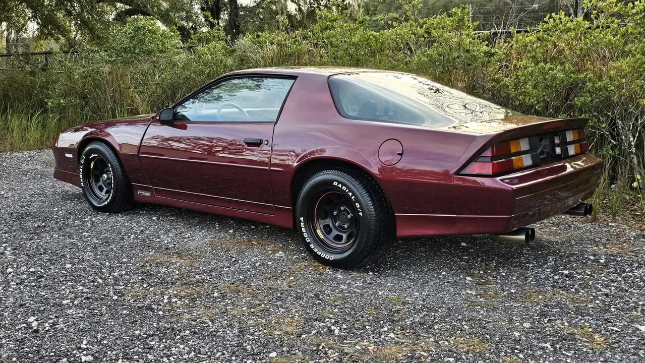 1989 Chevrolet Camaro 3rd Gen - Image 3 of 21