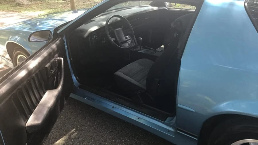 1989 Chevrolet Camaro 3rd Gen - Image 5 of 17