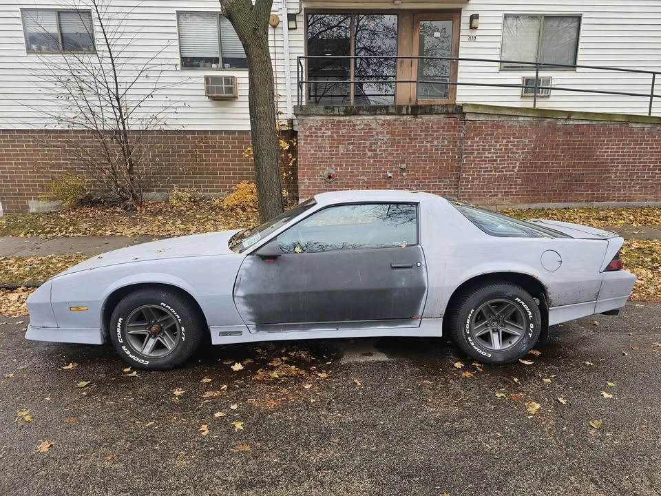 1989 Chevrolet Camaro 3rd Gen - Image 2 of 10