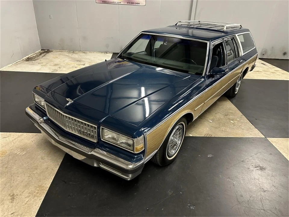 1989 Chevrolet Caprice - Image 8 of 31