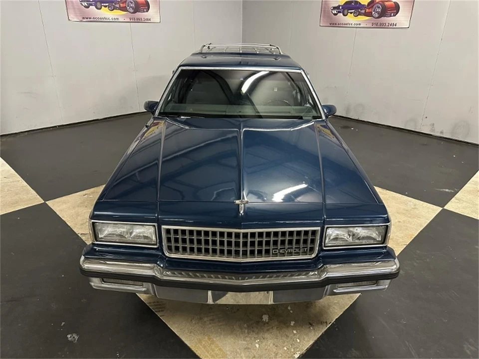 1989 Chevrolet Caprice - Image 30 of 31