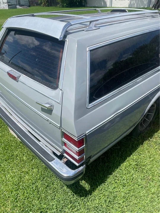 1989 Chevrolet Caprice - Image 3 of 5