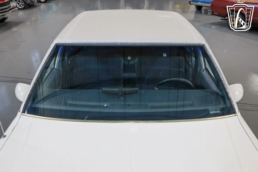 1989 Chevrolet Caprice - Image 7 of 12