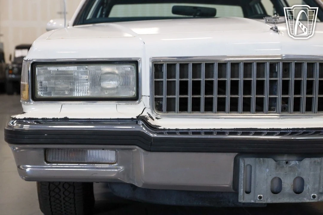 1989 Chevrolet Caprice - Image 9 of 12