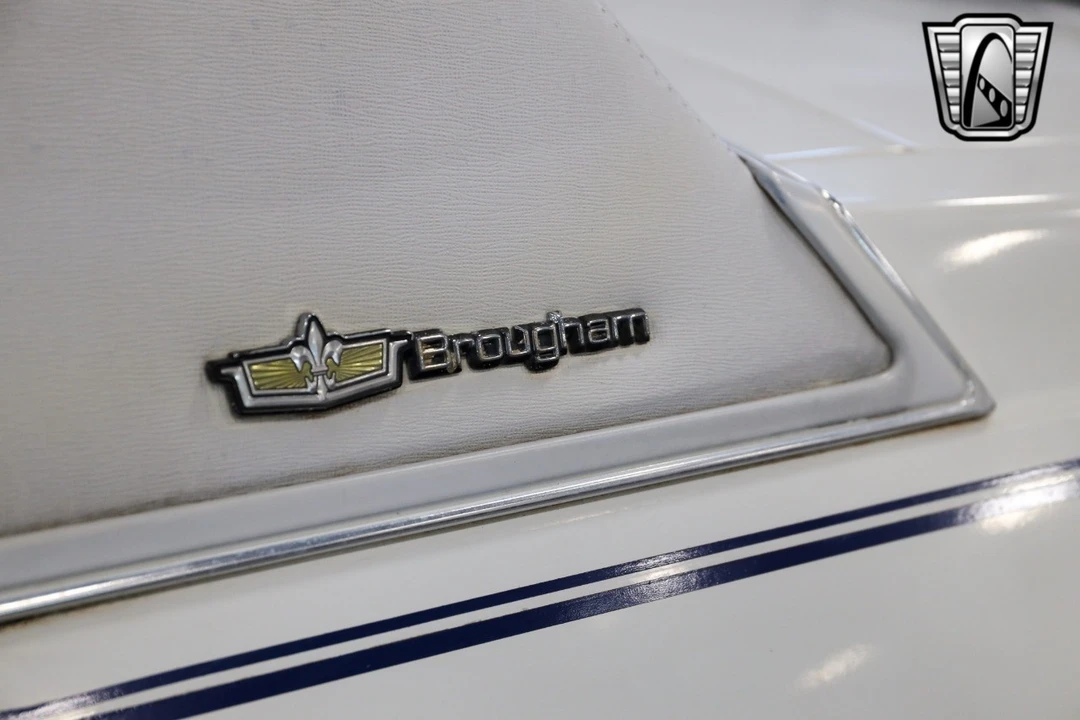 1989 Chevrolet Caprice - Image 11 of 12