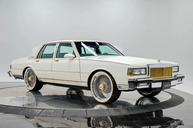 1989 Chevrolet Caprice - Image 11 of 31