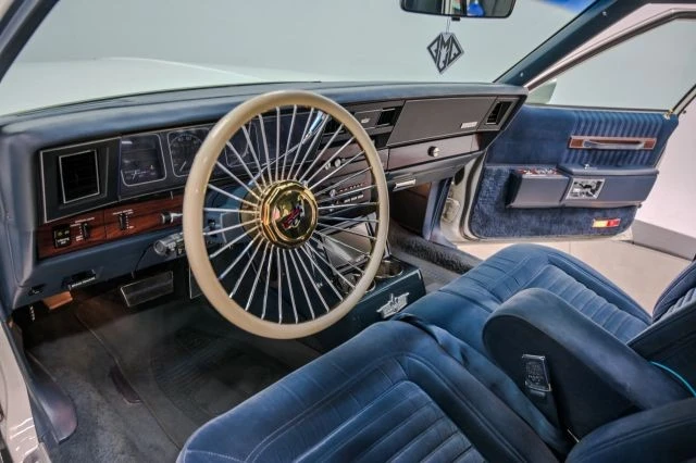 1989 Chevrolet Caprice - Image 30 of 31