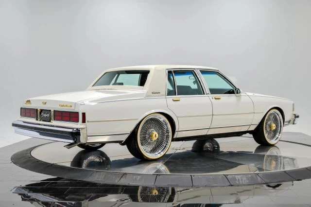 1989 Chevrolet Caprice - Image 7 of 31