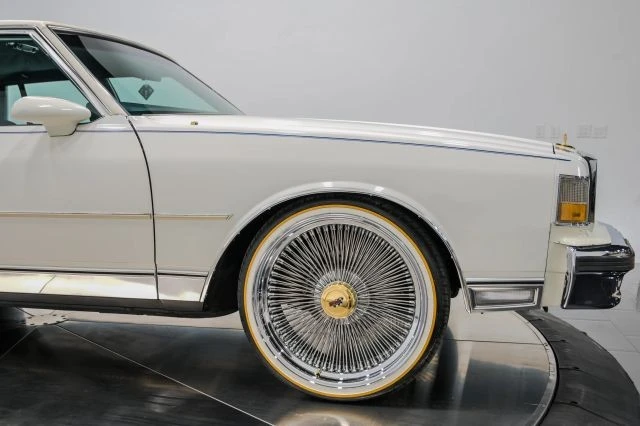 1989 Chevrolet Caprice - Image 26 of 31
