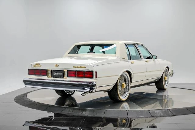 1989 Chevrolet Caprice - Image 6 of 31