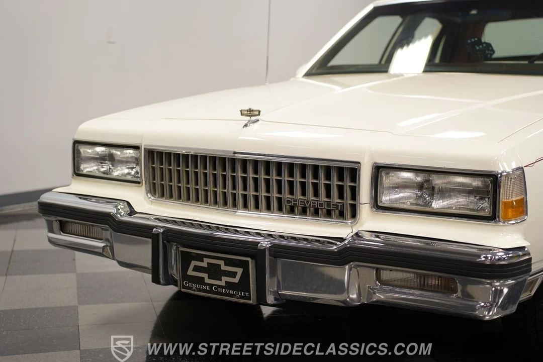 1989 Chevrolet Caprice - Image 19 of 21