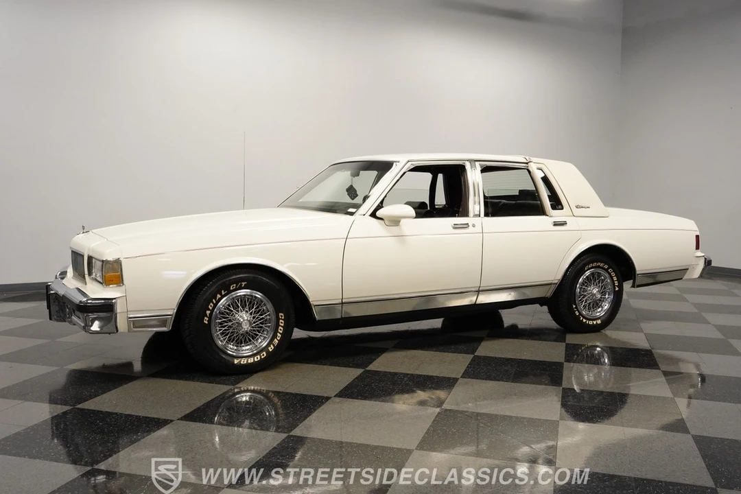 1989 Chevrolet Caprice - Image 7 of 12