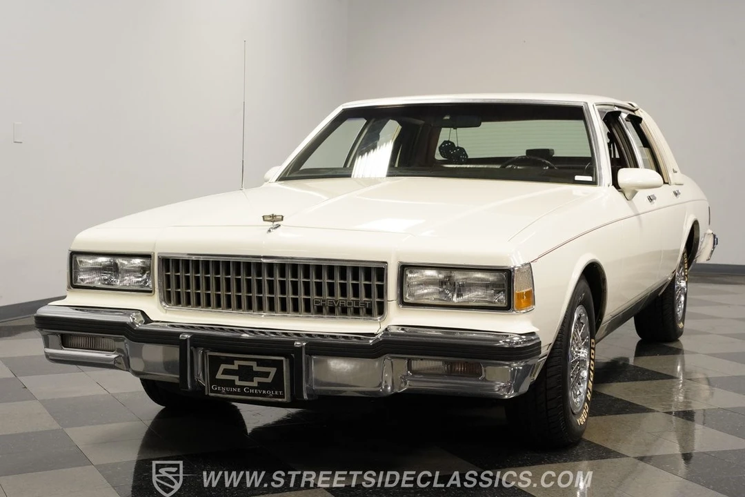 1989 Chevrolet Caprice - Image 19 of 21
