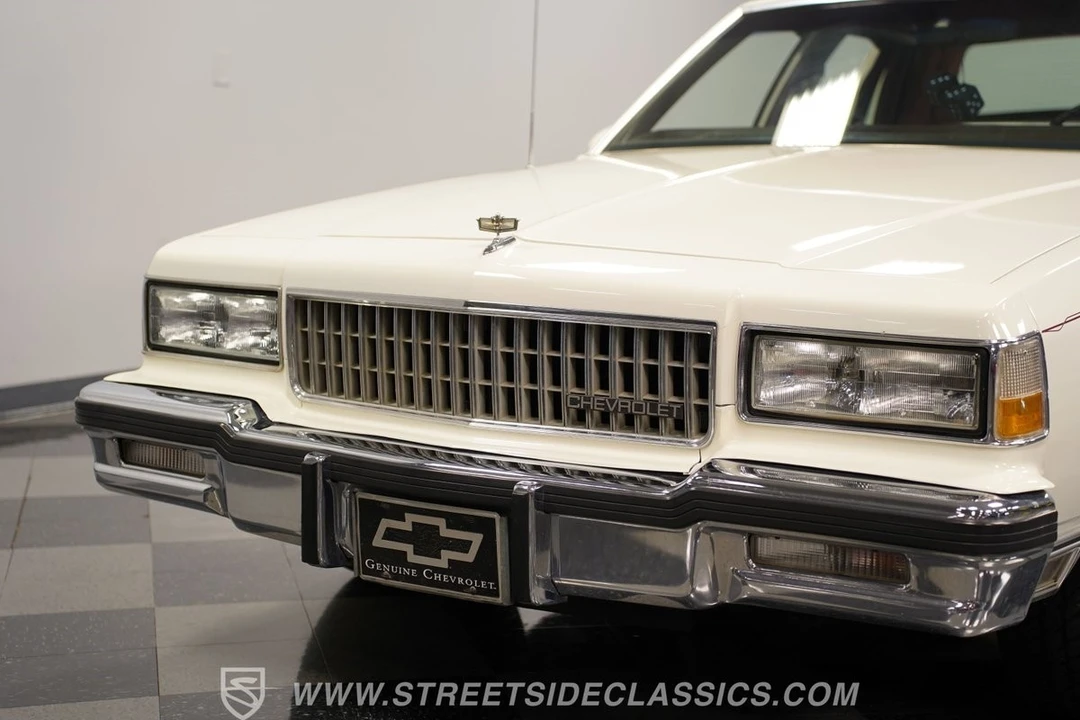 1989 Chevrolet Caprice - Image 20 of 21