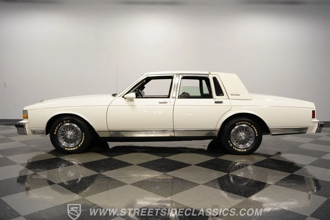 1989 Chevrolet Caprice - Image 2 of 21