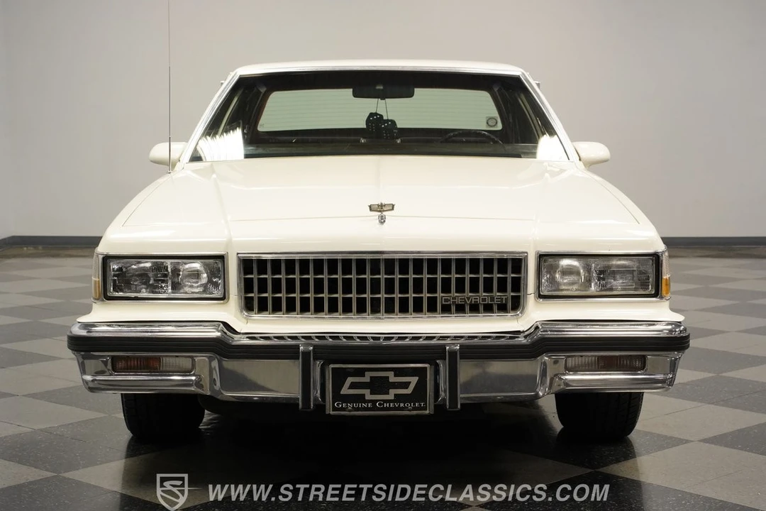 1989 Chevrolet Caprice - Image 17 of 21