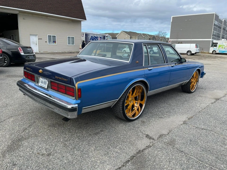1989 Chevrolet Caprice - Image 5 of 9