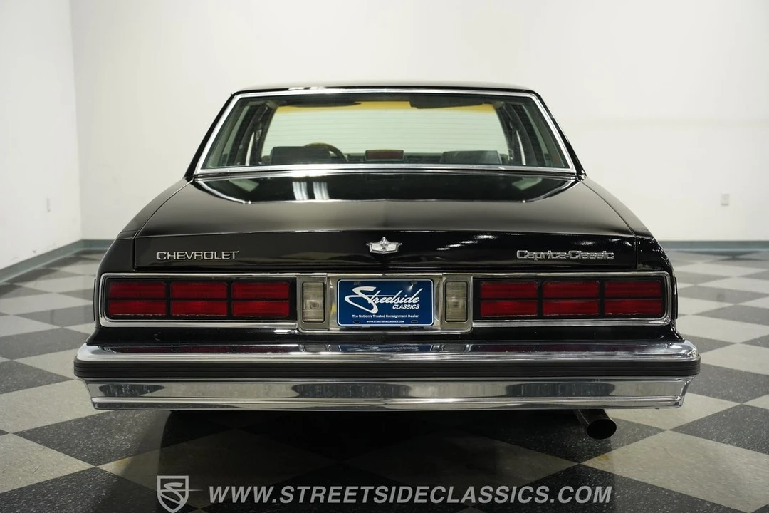 1989 Chevrolet Caprice - Image 11 of 12