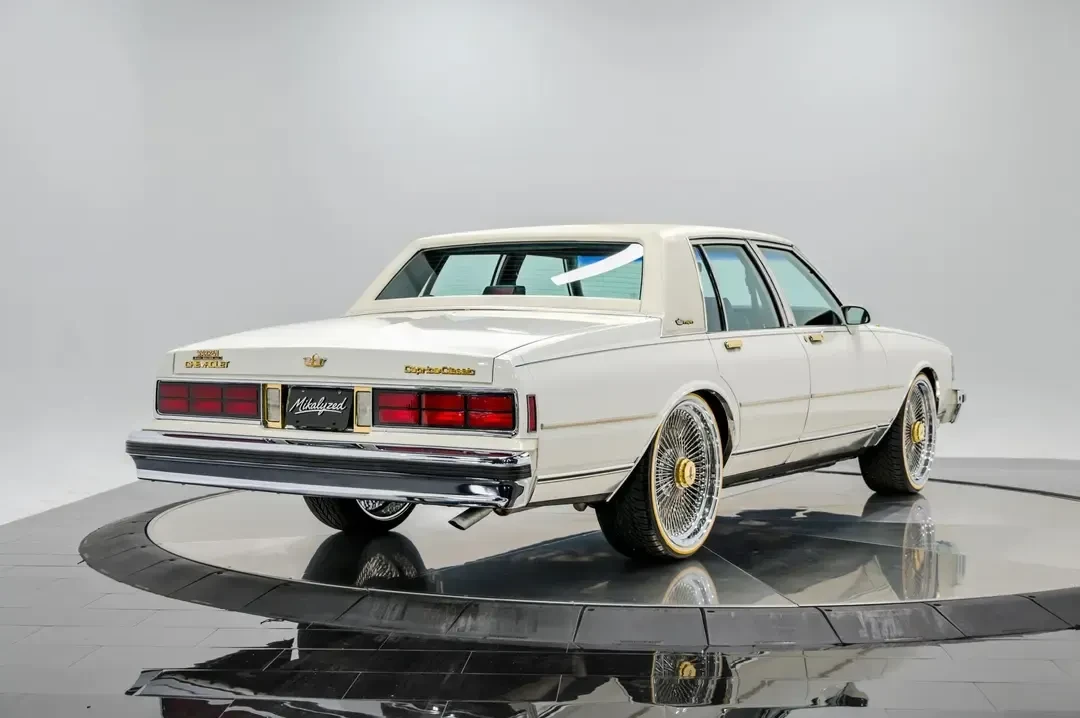 1989 Chevrolet Caprice - Image 6 of 31