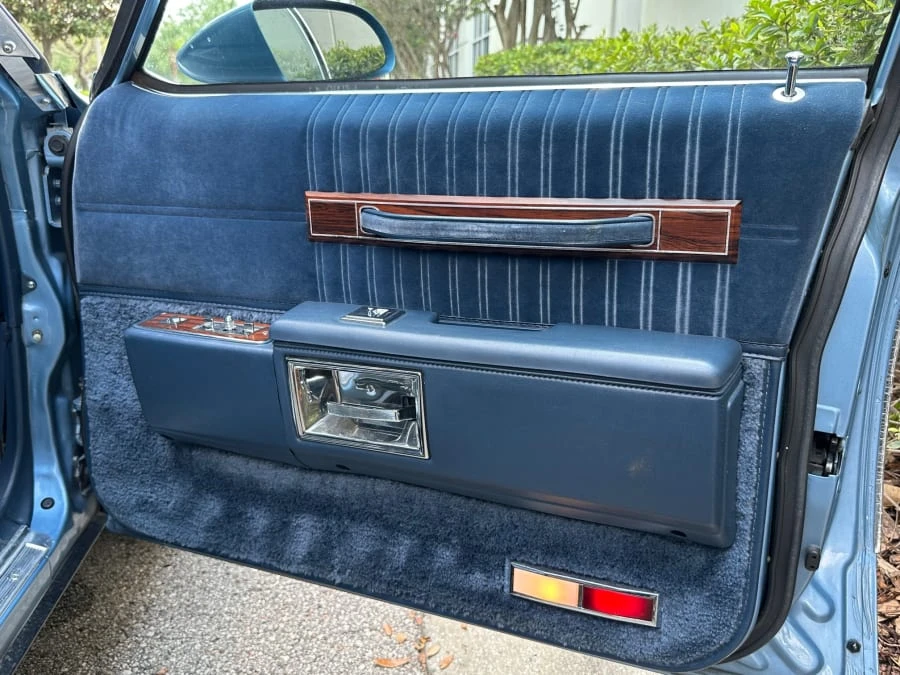 1989 Chevrolet Caprice - Image 27 of 31