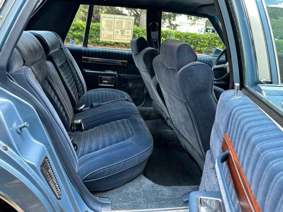 1989 Chevrolet Caprice - Image 28 of 31