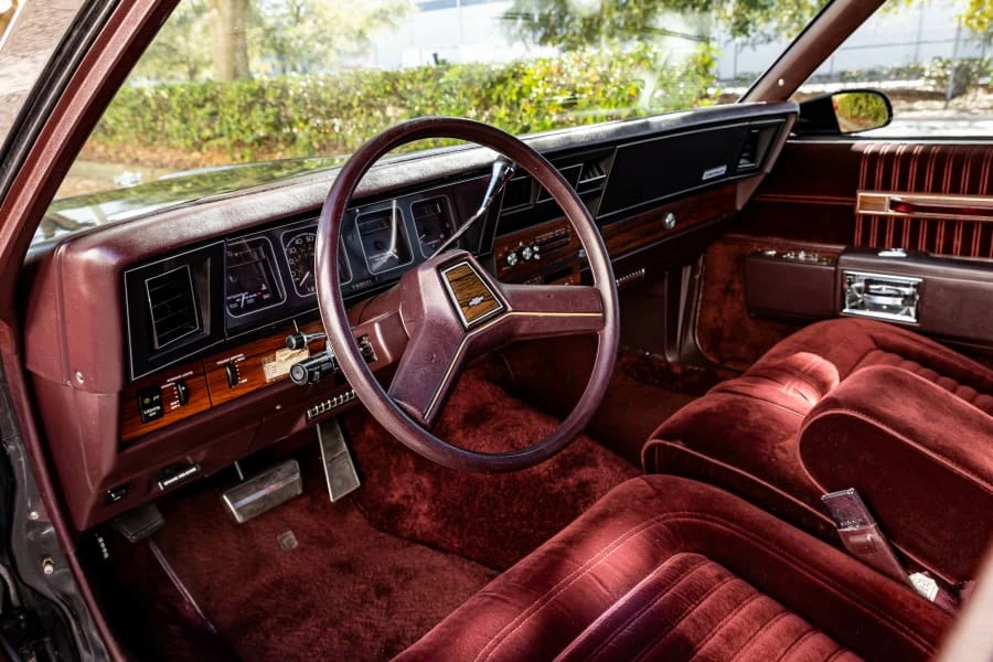 1989 Chevrolet Caprice - Image 4 of 27