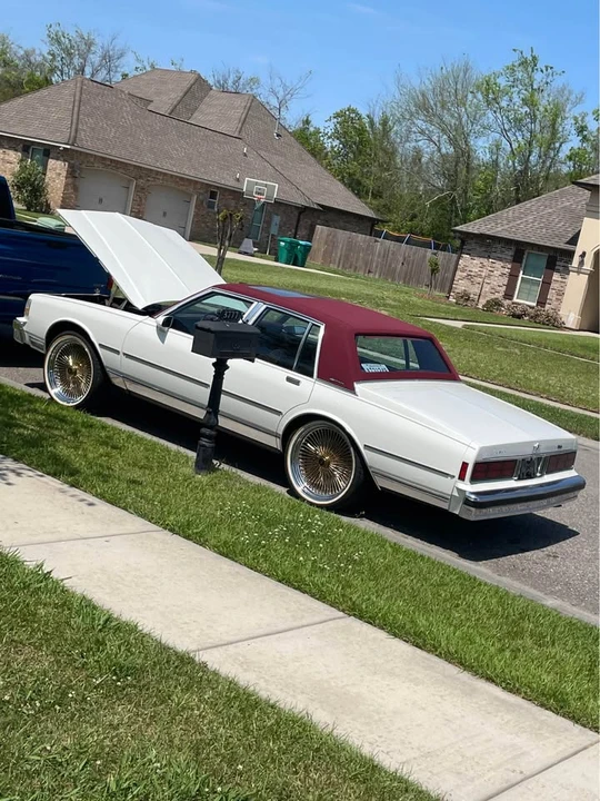 1989 Chevrolet Caprice - Image 2 of 4