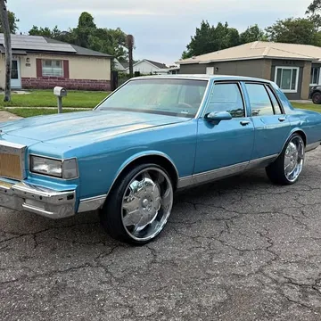 1989 Chevrolet Caprice Classic Sedan 4D