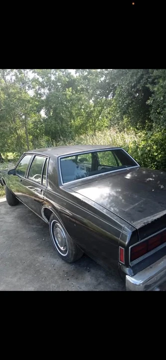 1989 Chevrolet Caprice - Image 2 of 5