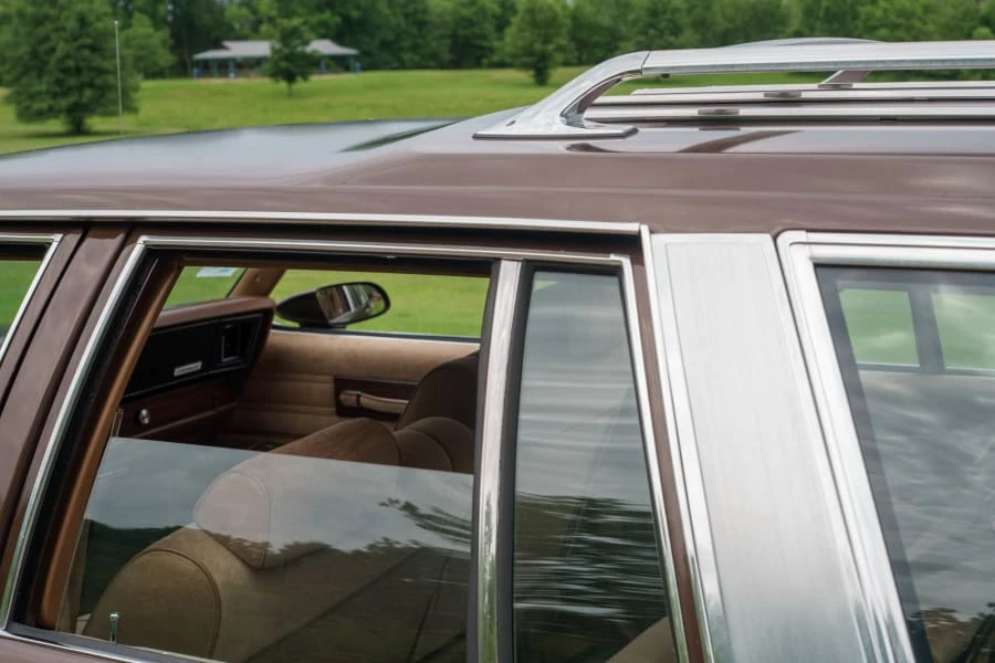 1989 Chevrolet Caprice - Image 10 of 21