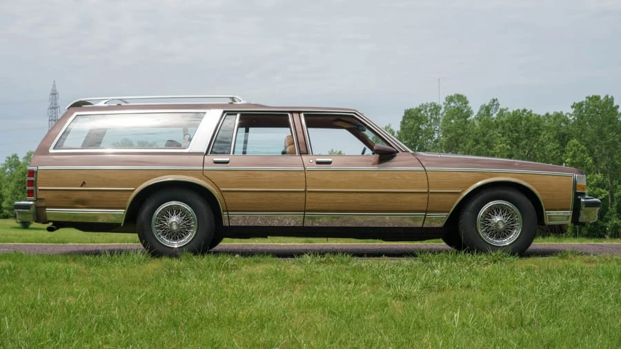 1989 Chevrolet Caprice - Image 2 of 21