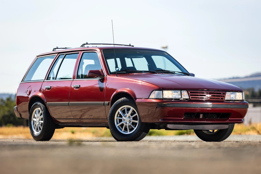 1989 Chevrolet Cavalier - Image 26 of 31