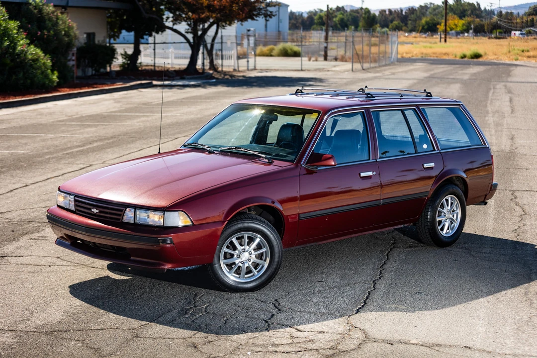 1989 Chevrolet Cavalier - Image 11 of 31