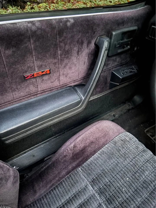1989 Chevrolet Cavalier - Image 7 of 15