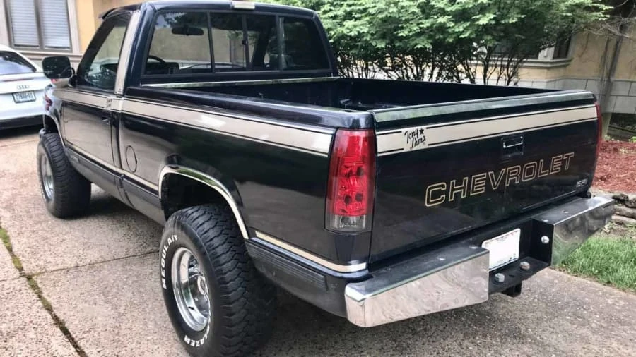 1989 Chevrolet C/K 4th Gen - Image 3 of 11