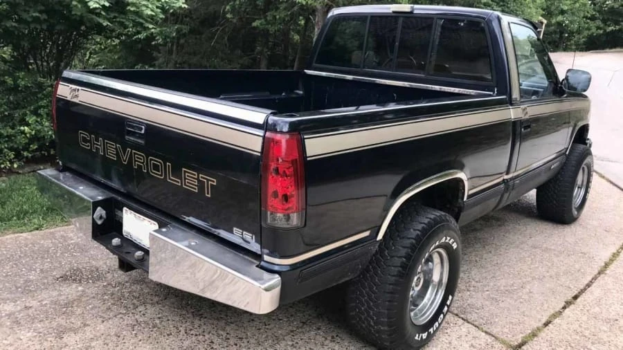 1989 Chevrolet C/K 4th Gen - Image 10 of 11