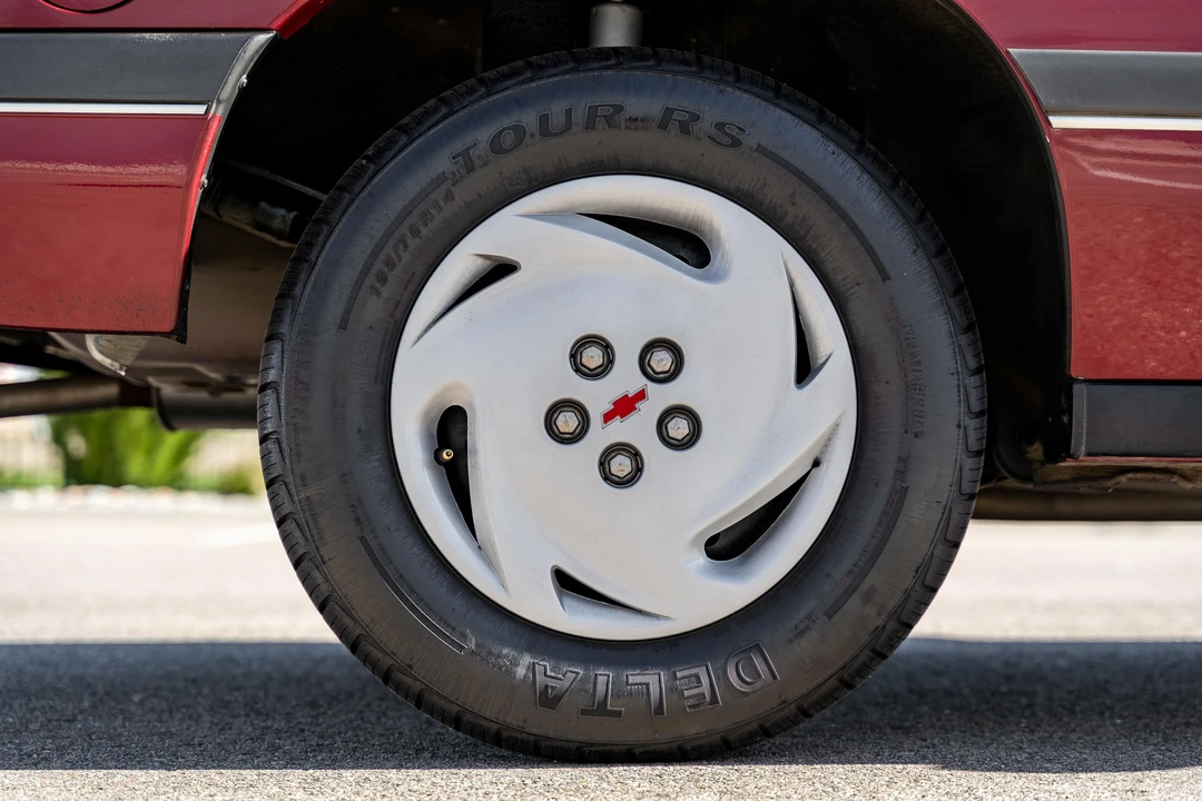 1989 Chevrolet Corsica - Image 27 of 31