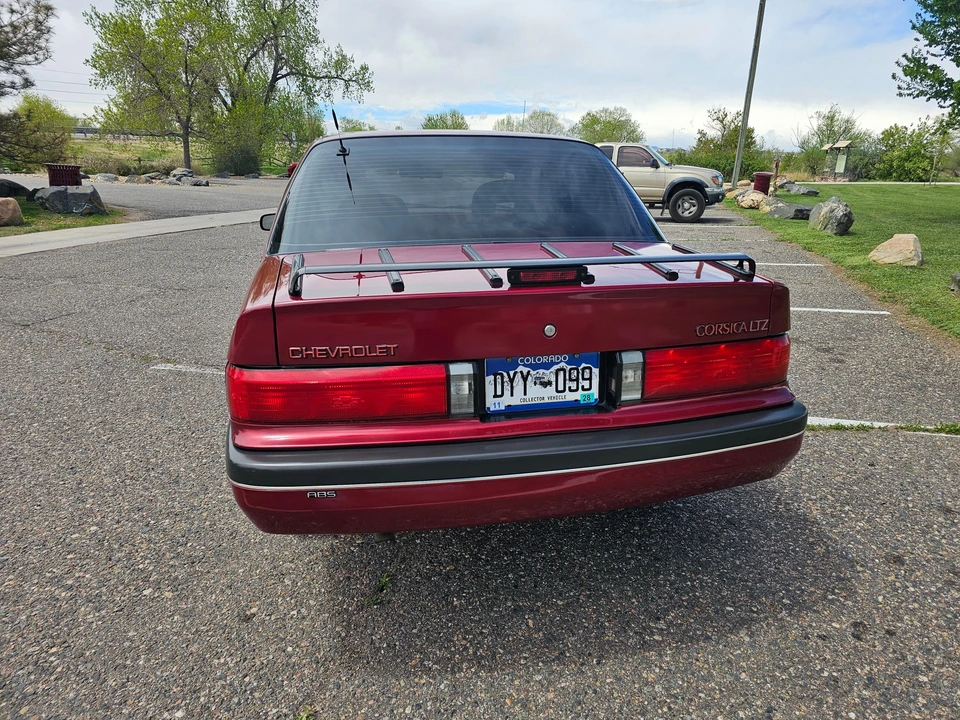 1989 Chevrolet Corsica - Image 14 of 31