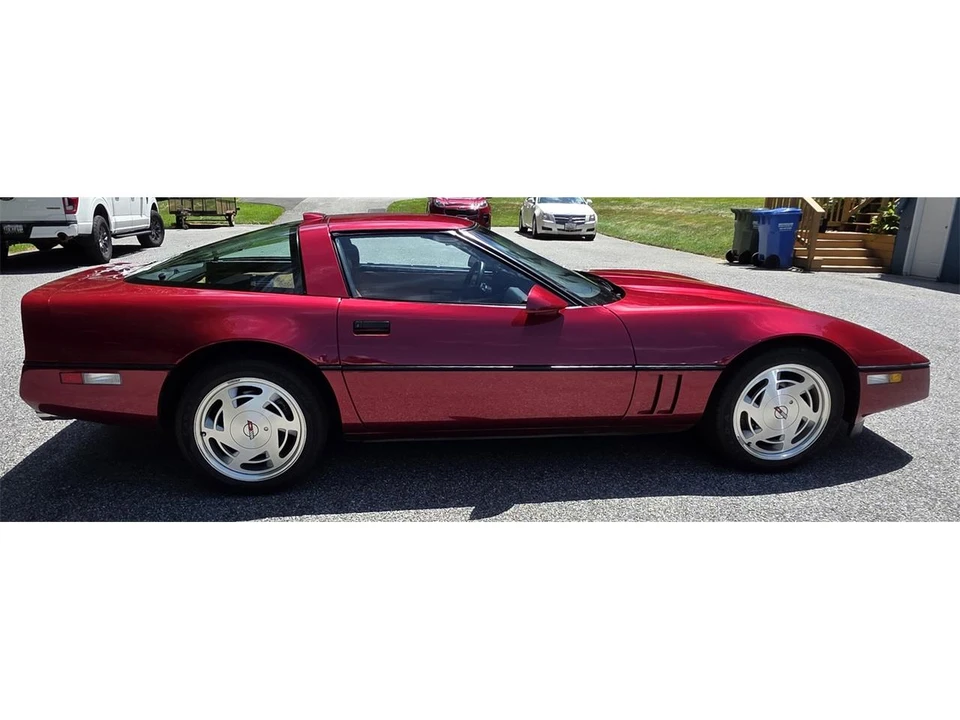 1989 Chevrolet Corvette C4 - Image 13 of 31