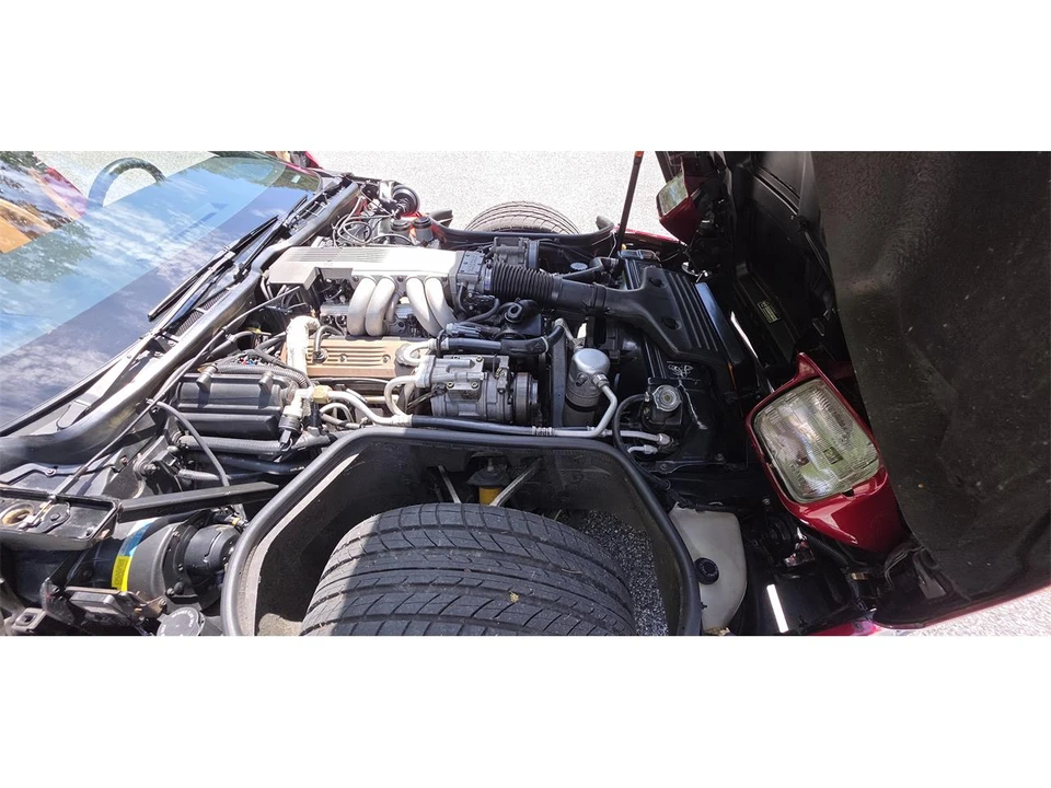 1989 Chevrolet Corvette C4 - Image 17 of 31