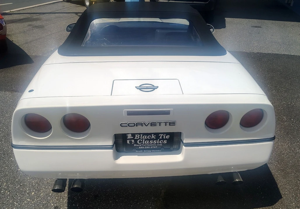 1989 Chevrolet Corvette C4 - Image 8 of 21
