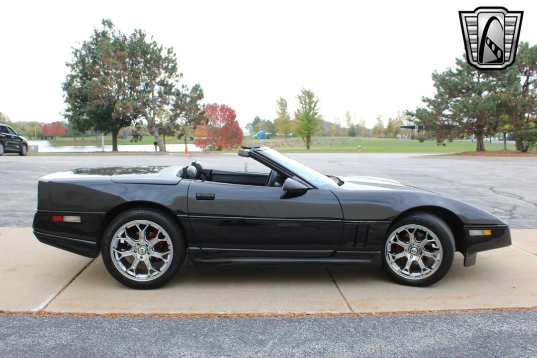 1989 Chevrolet Corvette C4 - Image 14 of 21