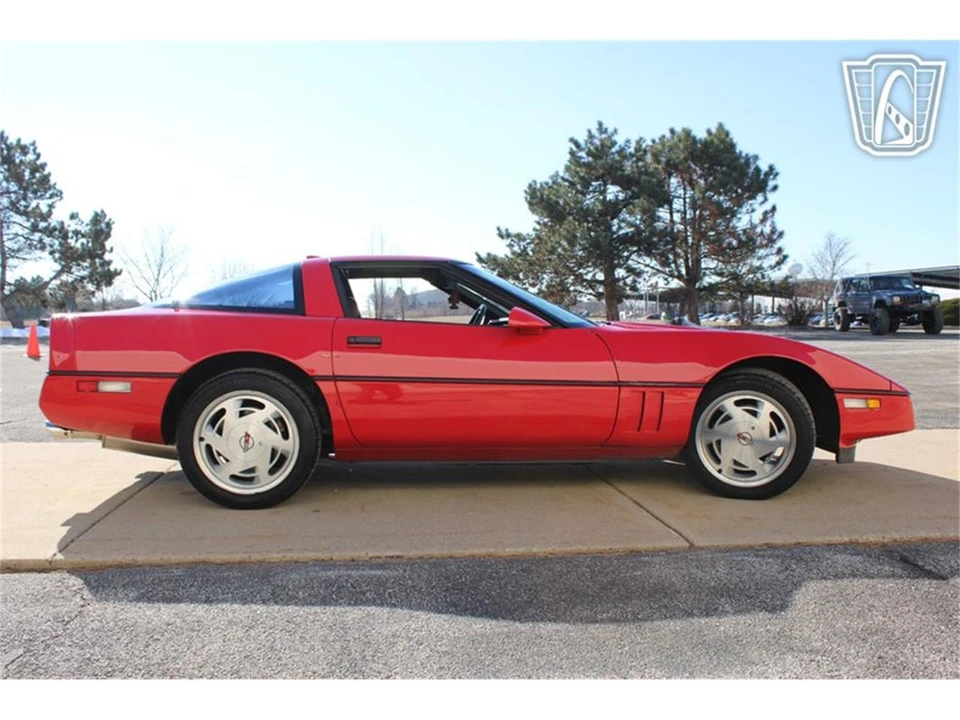 1989 Chevrolet Corvette C4 - Image 17 of 31