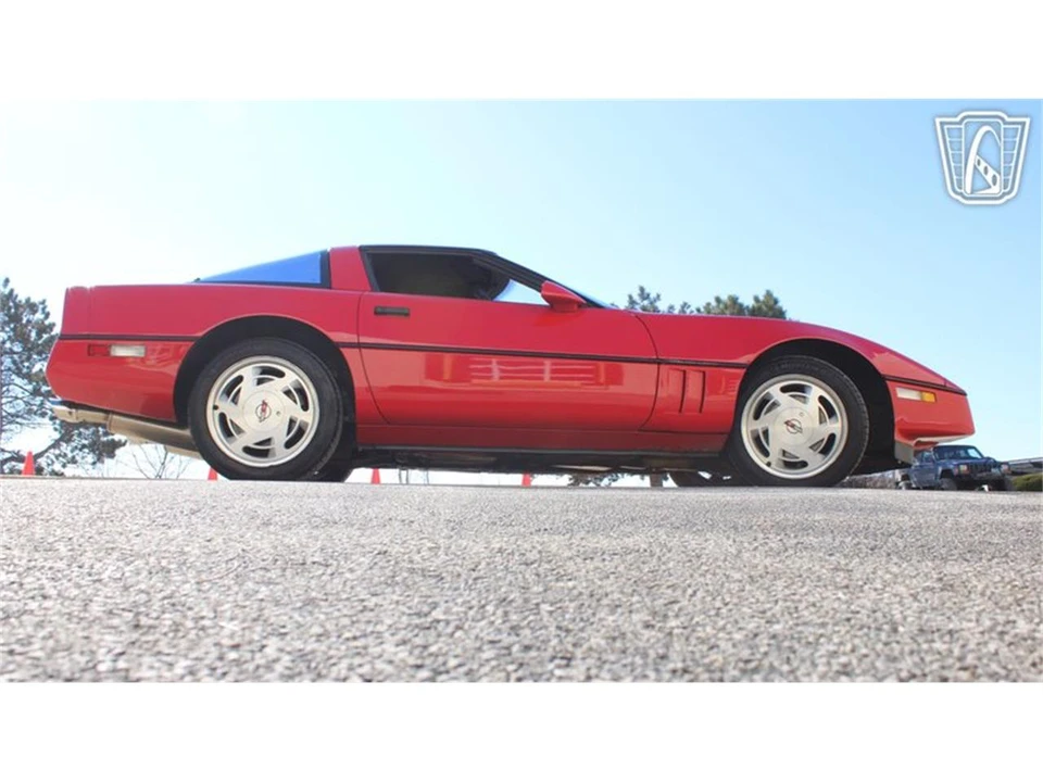 1989 Chevrolet Corvette C4 - Image 18 of 31